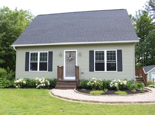 24 Martin Rd, Kittery, ME 03904