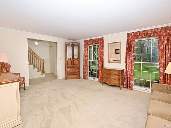 4th image of 30025 Spring River Dr