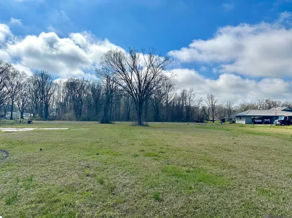 941 State Hwy, Gonzales, LA 70737