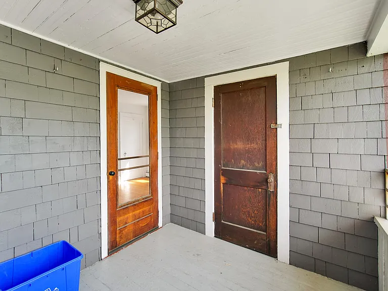 141 Howard St #5 — Photo 11