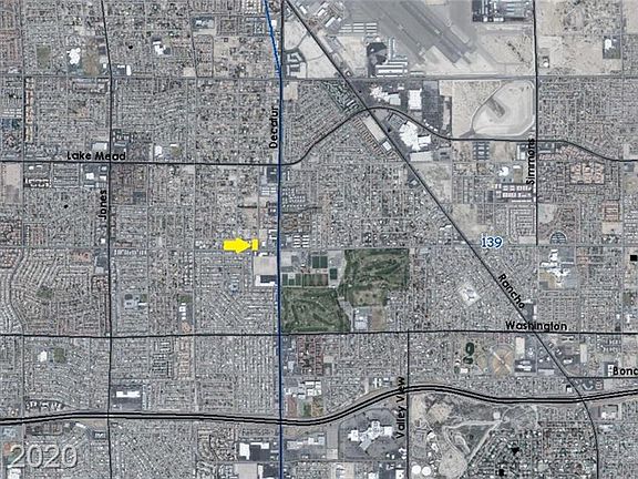 2nd image of 4940 Vegas Dr