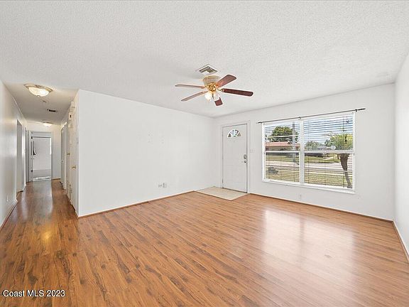 4th image of 2965 Barna Ave