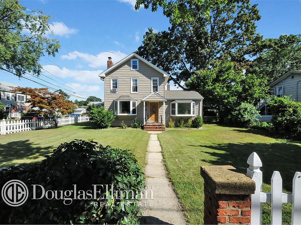 66 Centre Ave, East Rockaway, NY 11518 Zillow