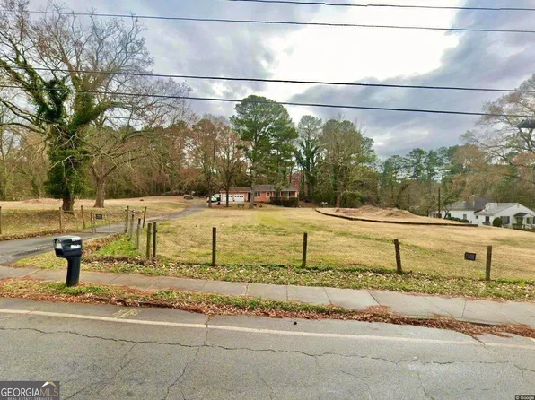 3285 Midway Rd, Decatur, GA 30032
