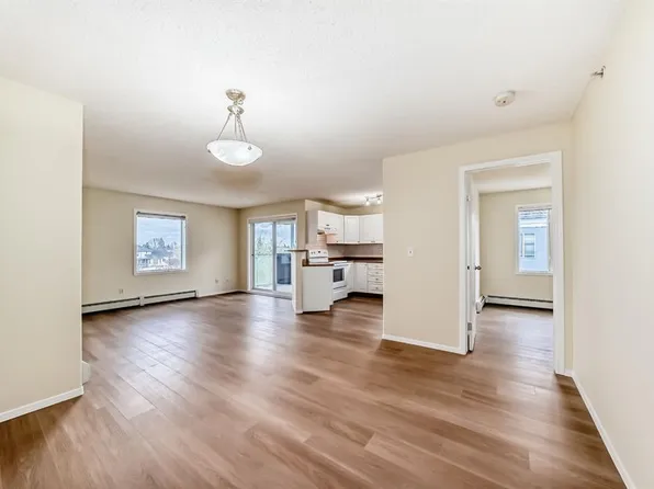 2280 N 68th St NE #1302, Calgary, AB T1Y 7M1