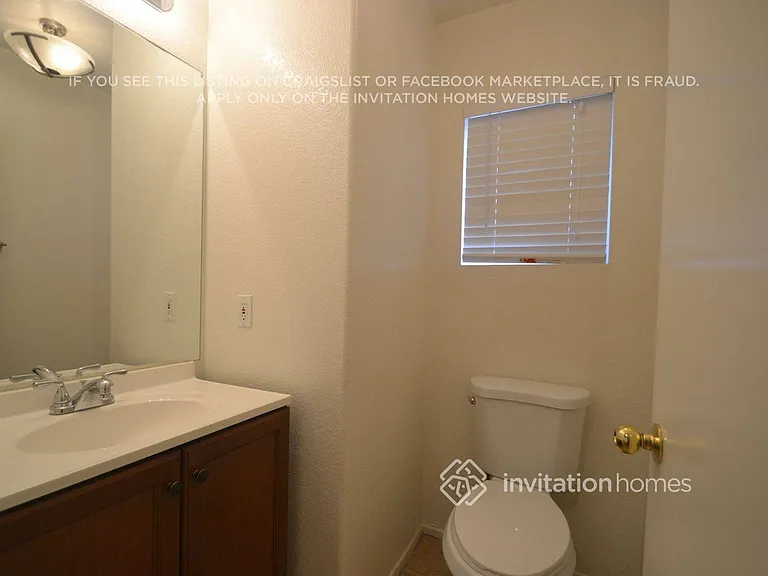488 Vista Del Sol — Photo 13