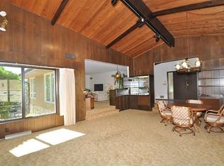 8460 Midland Ct, Greendale, WI 53129