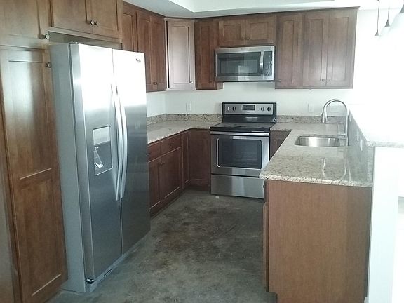 5th image of 211 W 11th St #A