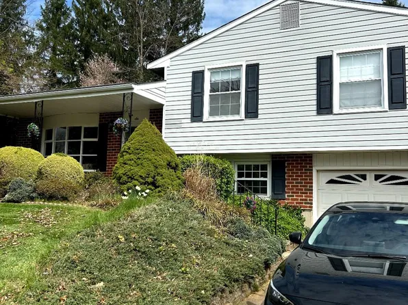 6 Woodsman Dr, Newark, DE 19711