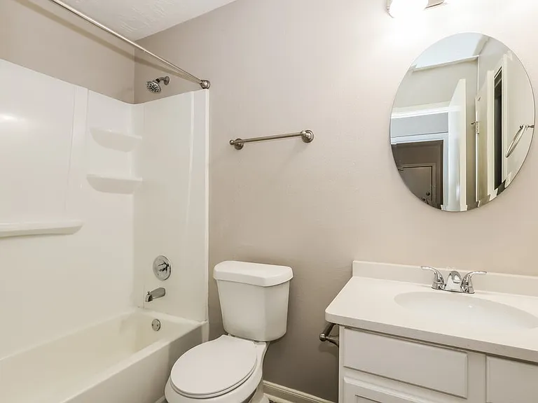 10247 Country Squire Blvd #1 — Photo 15