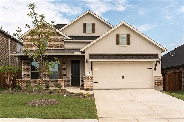 1st image of 405 Mossy Rock Dr
