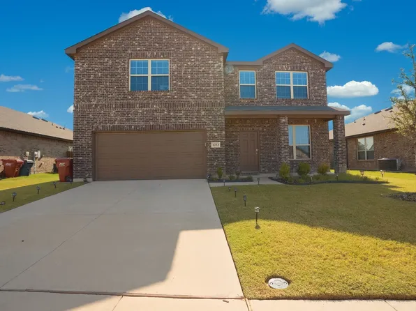 1233 Benwick Dr, Van Alstyne, TX 75495