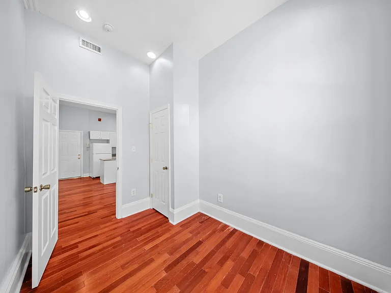 1769 Frankford Ave #3 — Photo 6
