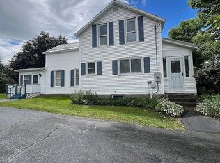 452 Blissville Rd, Poultney, VT 05764