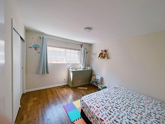 Bedroom #1