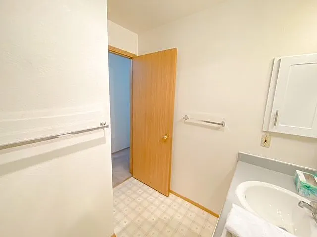 4727 Ravenna Ave NE #401 — Photo 29