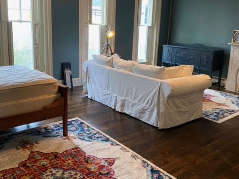 1st image of 437 Mill St #201