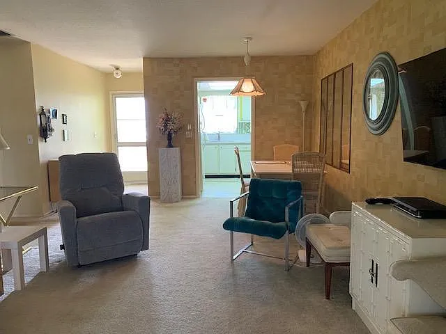 2916 Crosley Dr E #M — Photo 5