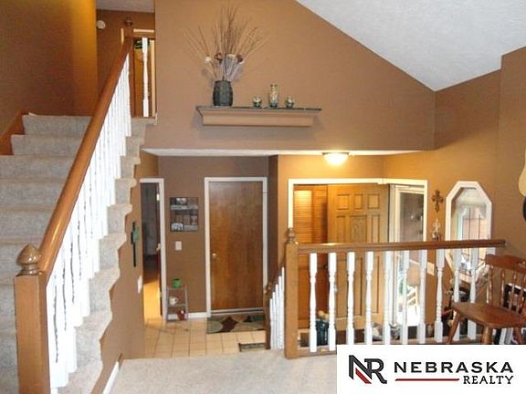 2nd image of 607 Michael Dr