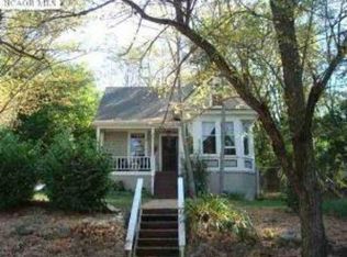 327 Long St, Nevada City, CA 95959