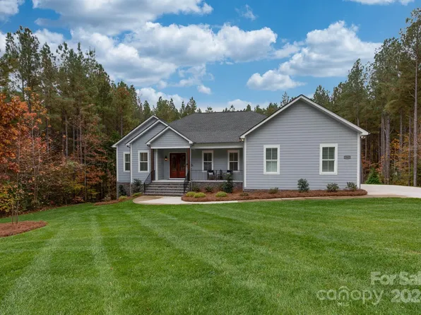 1962 Cuttawa St, Rock Hill, SC 29730