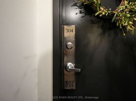 169 Division St