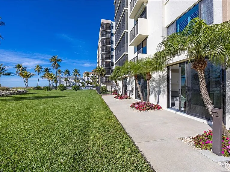 10475 Gulf Shore Dr #162 — Photo 22