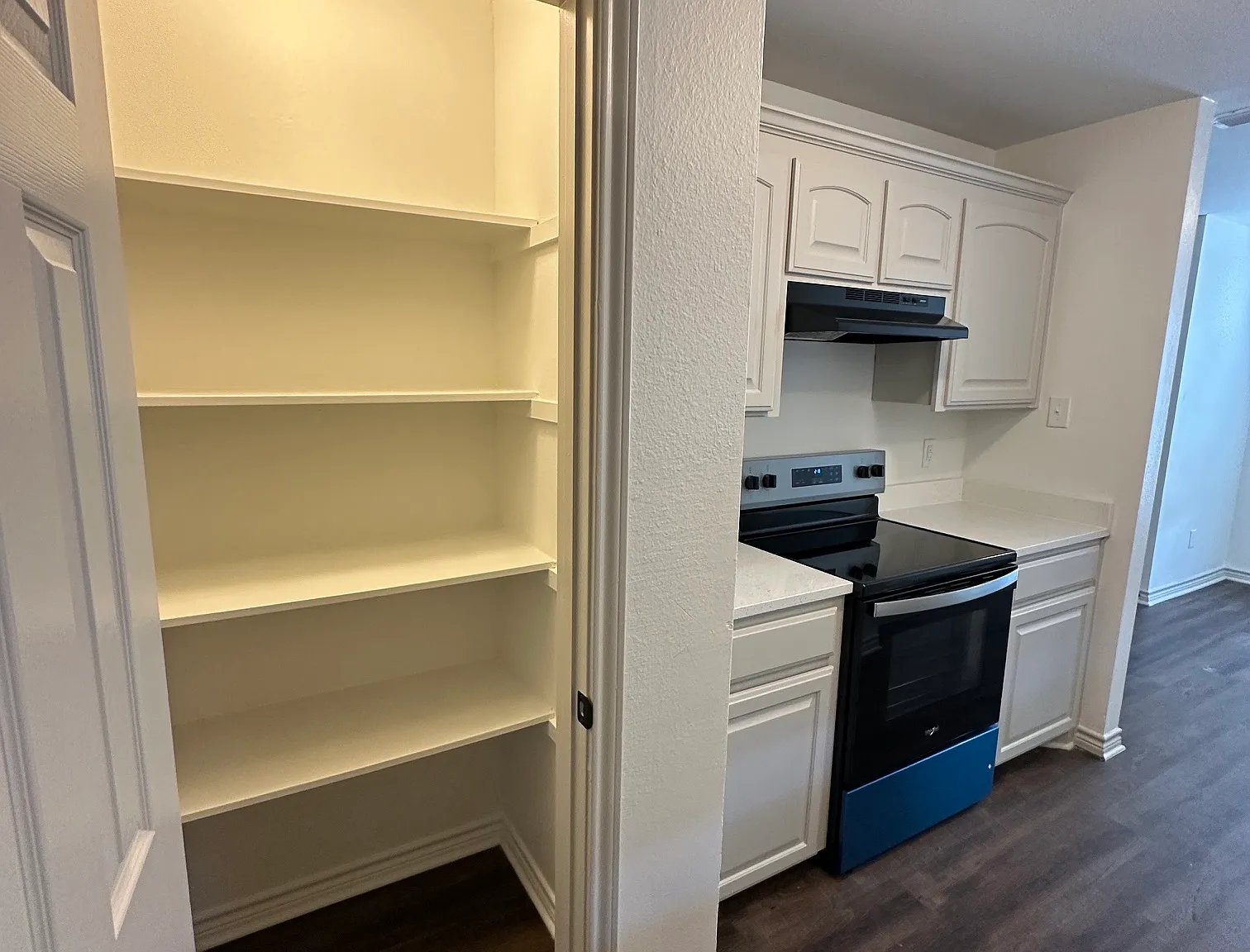 3 bed, 1140 sqft, $1,400 — Photo 2