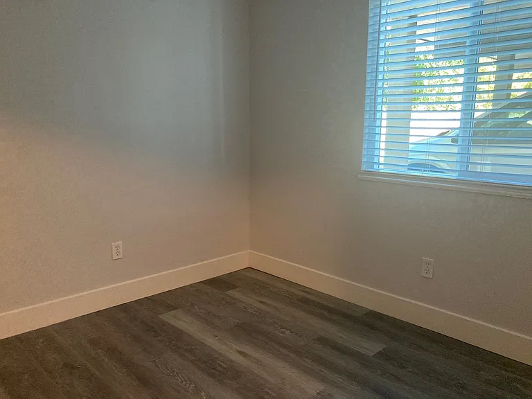 1161 Detroit Ave #6 — Photo 19