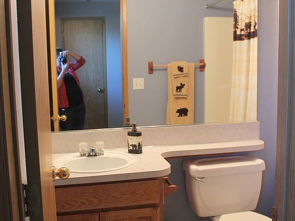 5th image of 5016 Robert Wayne Dr