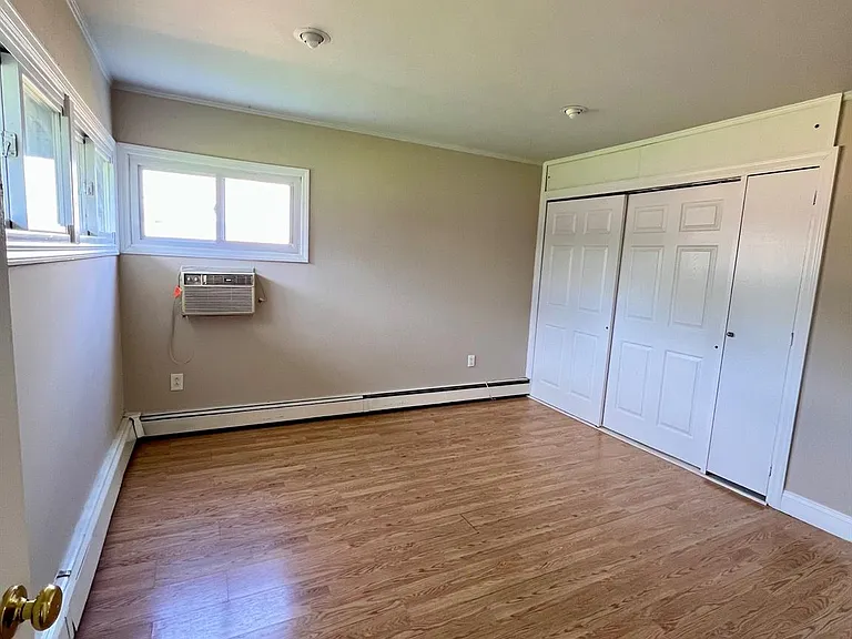 51 Friendly Rd — Photo 8