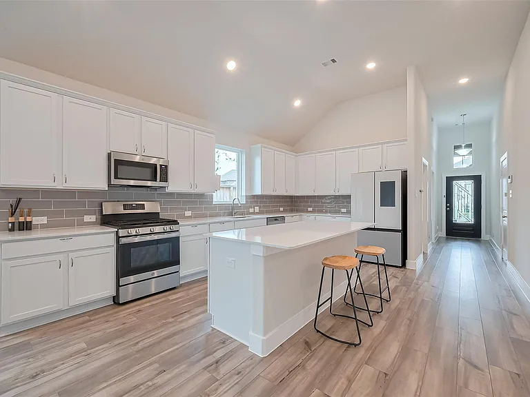 200 Catalina Cove Dr — Photo 19