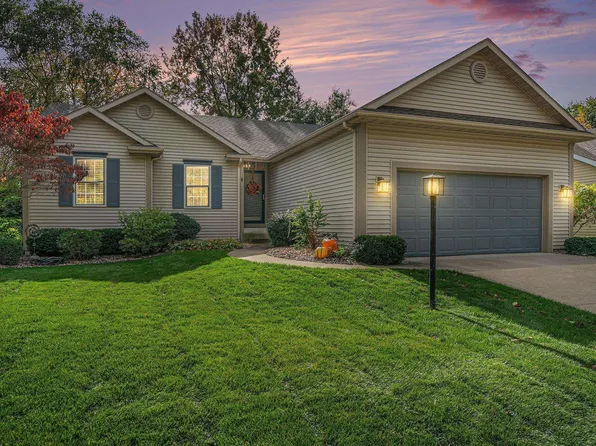 958 Tealwood St, South Bend, IN 46614