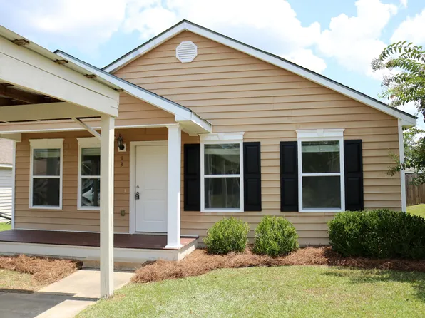 13 Veranda Dr, Hattiesburg, MS 39402