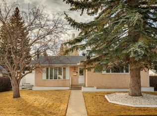 6407 N Law Dr SW, Calgary, AB T3E 6A3