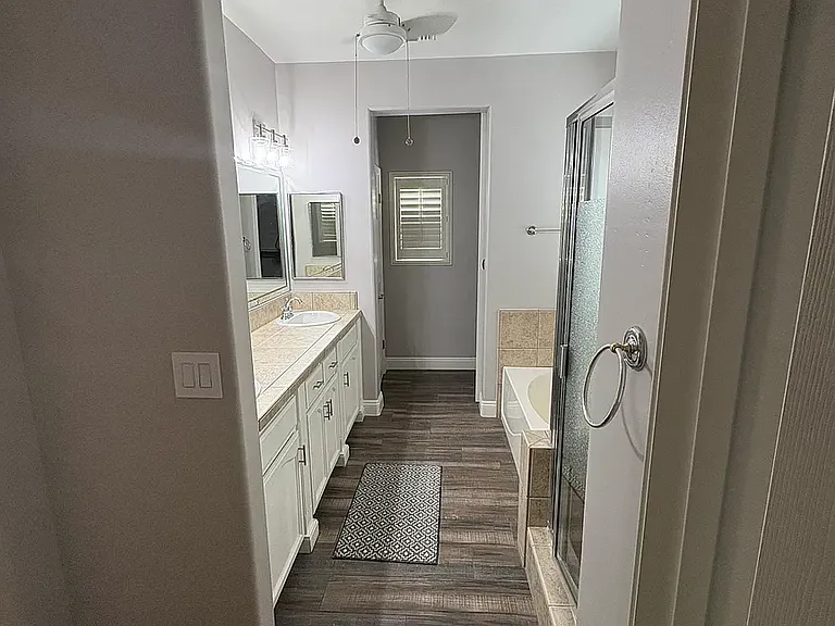 8610 Bolsena Ln — Photo 8