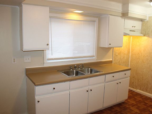 5th image of 7194 Mortenview Dr