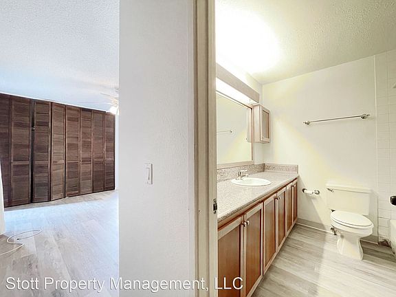 5th image of 1015 Aoloa Pl APT 207