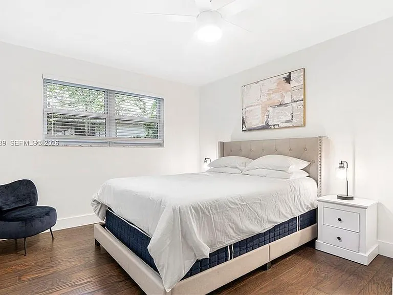 5840 SW 37th Ave — Photo 13