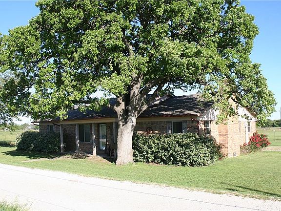 2nd image of 4120 County Road 423