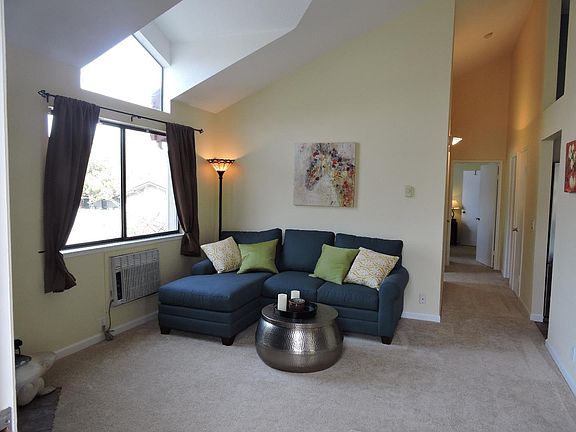 4th image of 162 Sunwood Meadows Pl