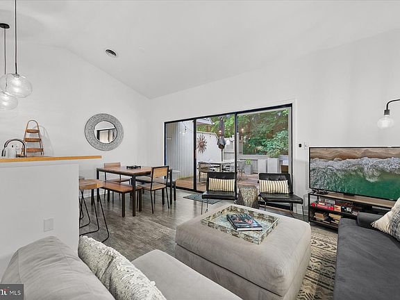 4th image of 39276 Timberlake Ct #7801