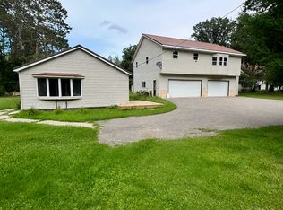 185 Peterson Rd, Grand Rapids, MN 55744