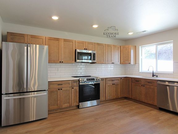 3rd image of 609 Road 34 Unit A