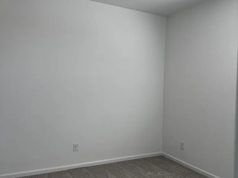 9819 W Flower St — Photo 13