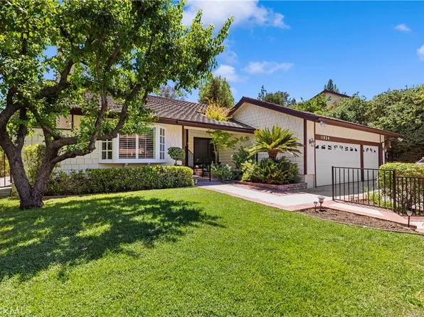 11934 Rexbon Rd, Granada Hills, CA 91344