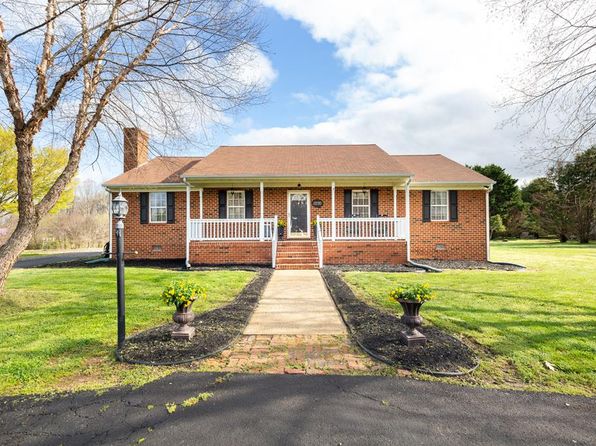 17170 Amelia Ave Amelia Court House Va 23002 Zillow