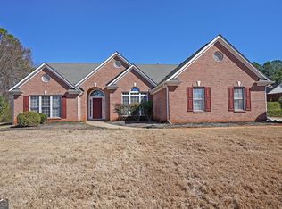 1602 Morning Crest Ln, Lilburn, GA 30047