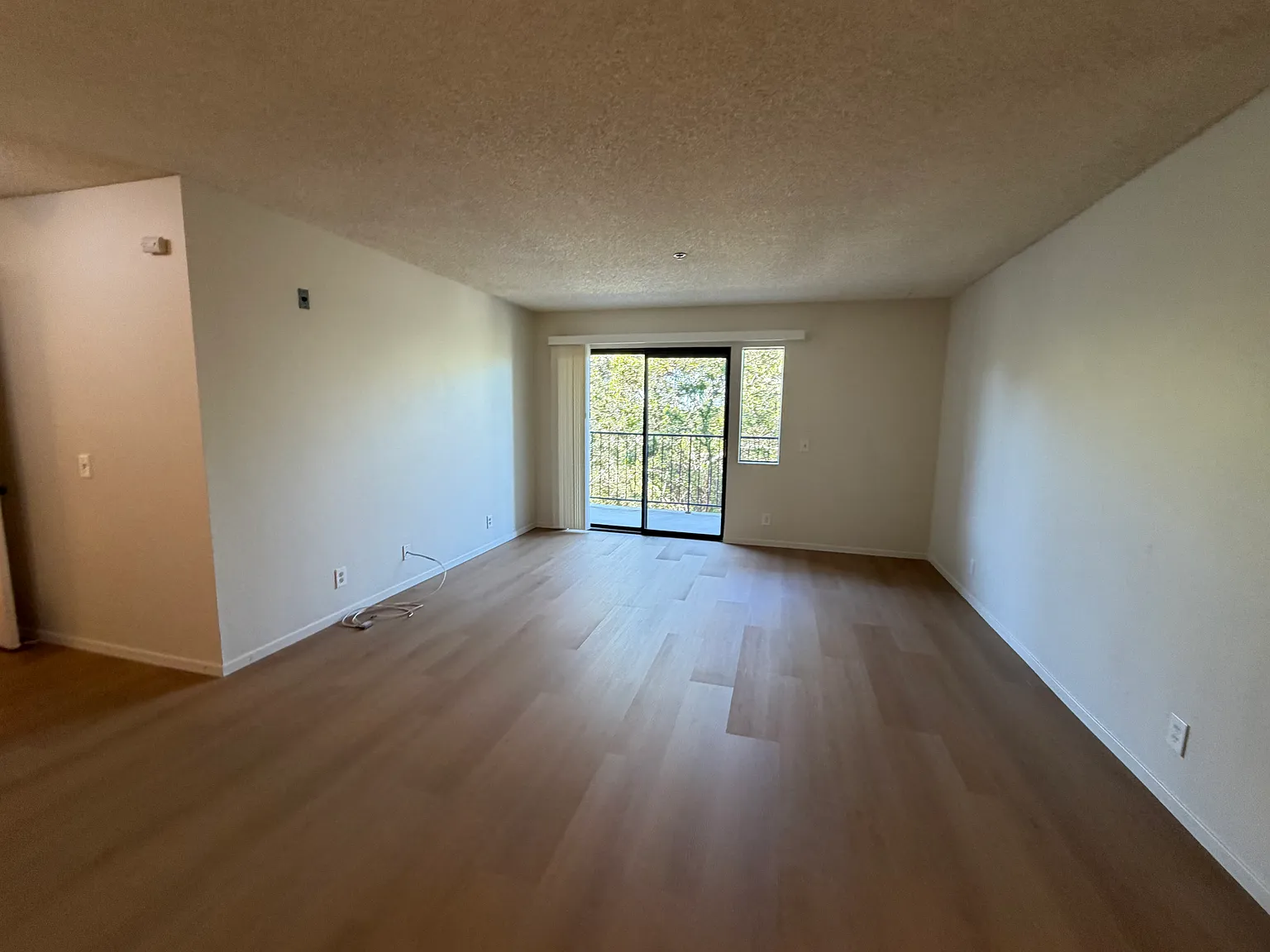 2 bed, 1134 sqft, $2,785 — Photo 2