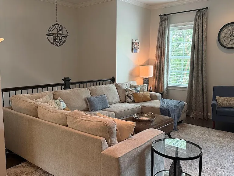 1057 Bowman Woods Dr — Photo 3
